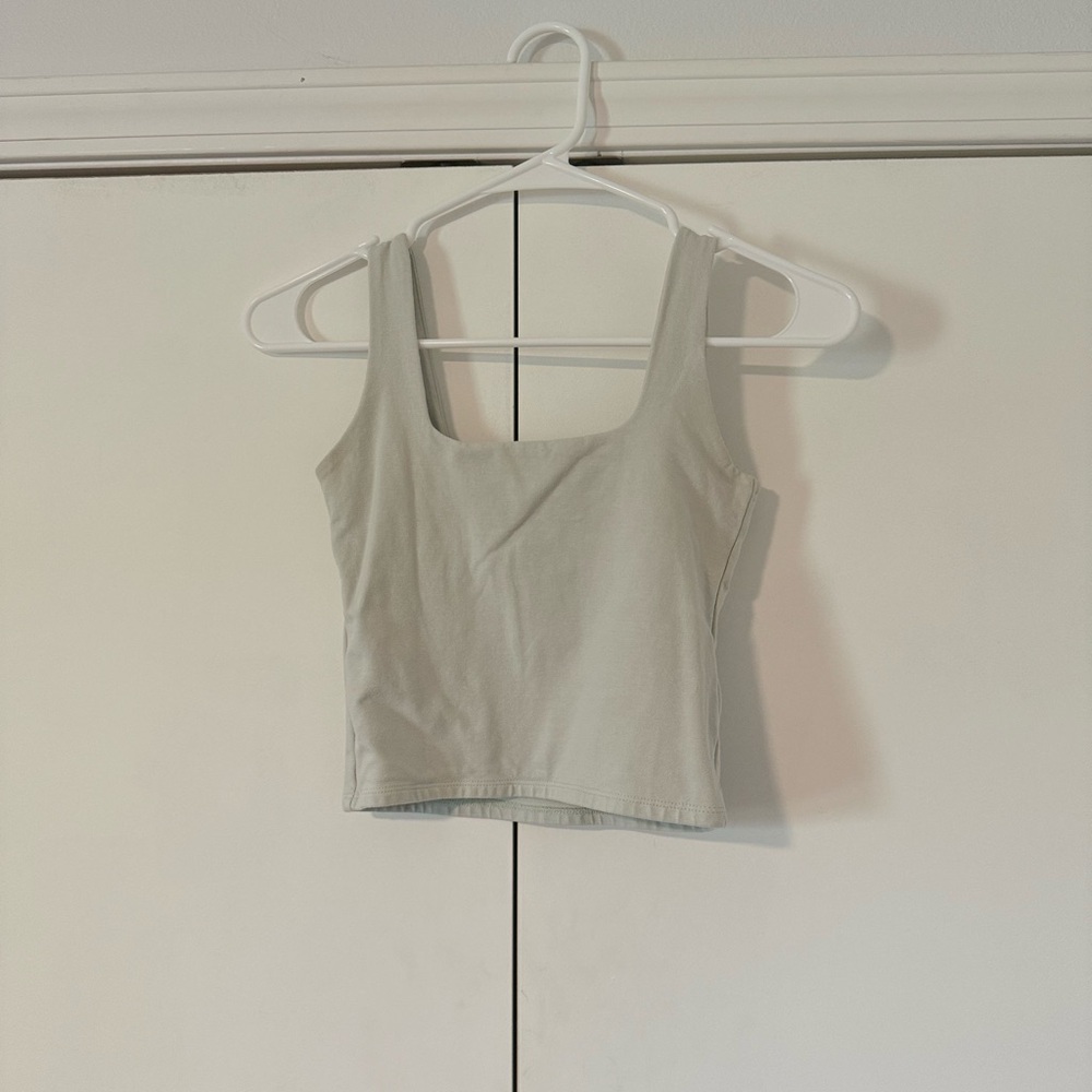 Abercrombie & Fitch Cropped Tank Top